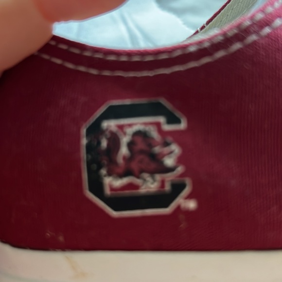 Gamecocks Sneaker… unisex and in EUC converse style fashion fun sneaker - Picture 3 of 4